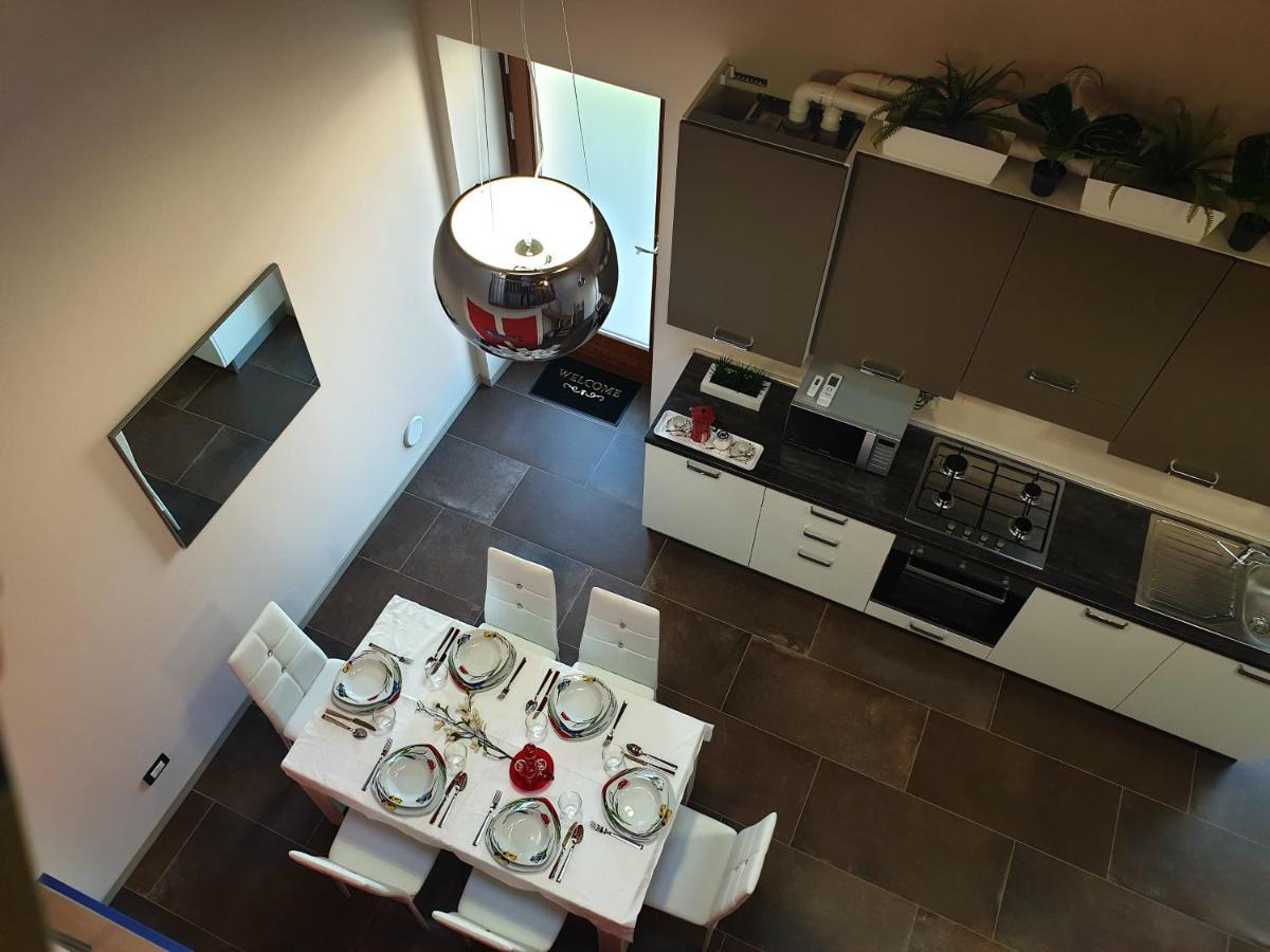 Dimora Rosso San Zeno - Wifi Veloce E Adatto Per Famiglie Verona Exterior photo