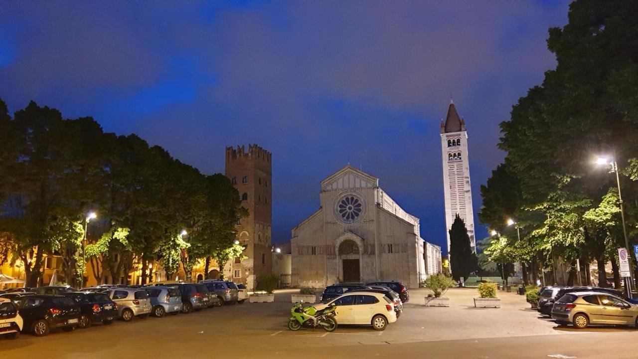 Dimora Rosso San Zeno - Wifi Veloce E Adatto Per Famiglie Verona Exterior photo